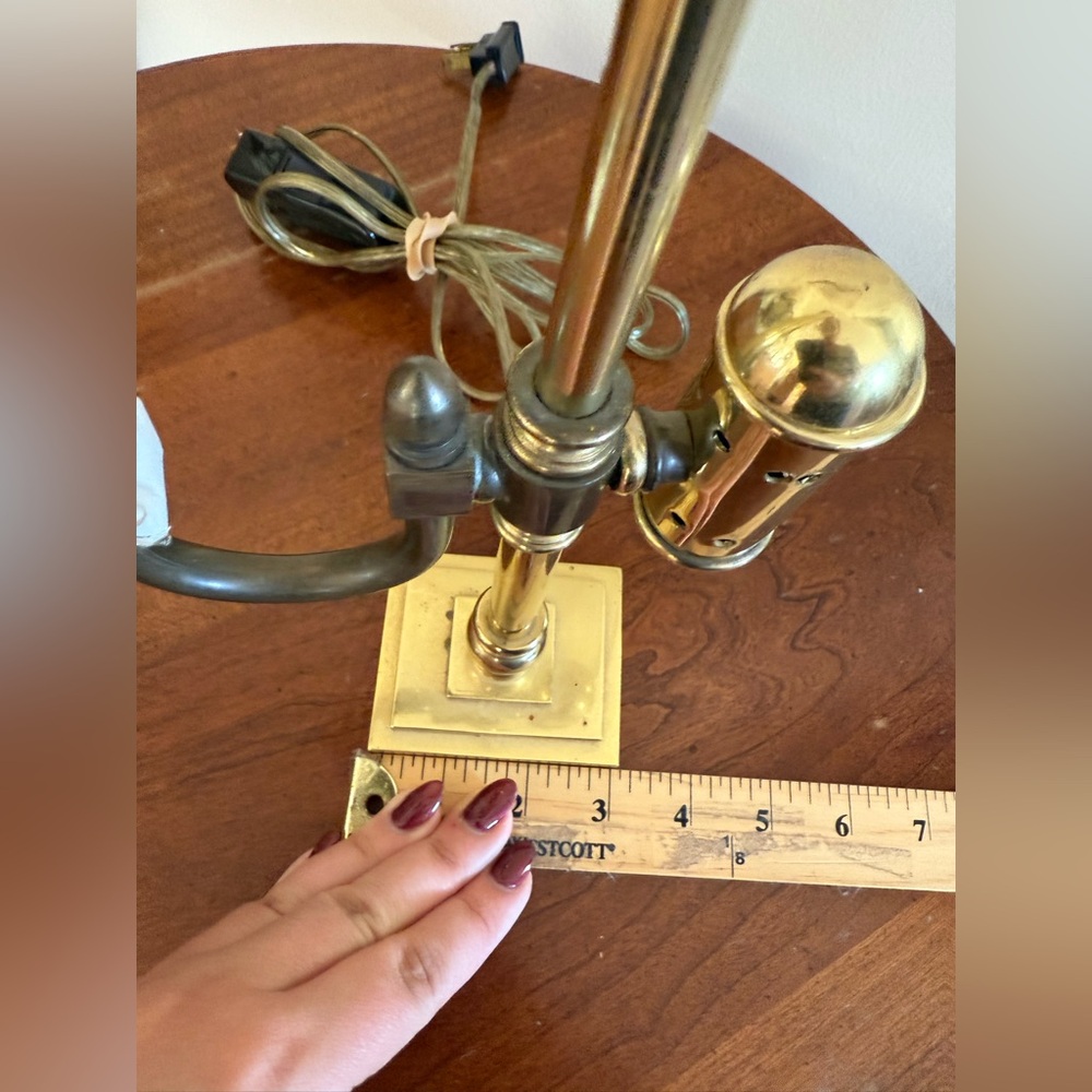 Vintage Underwriter Laboratories Portable Brass Desk Lamp Not Tested - Picture 7 of 7